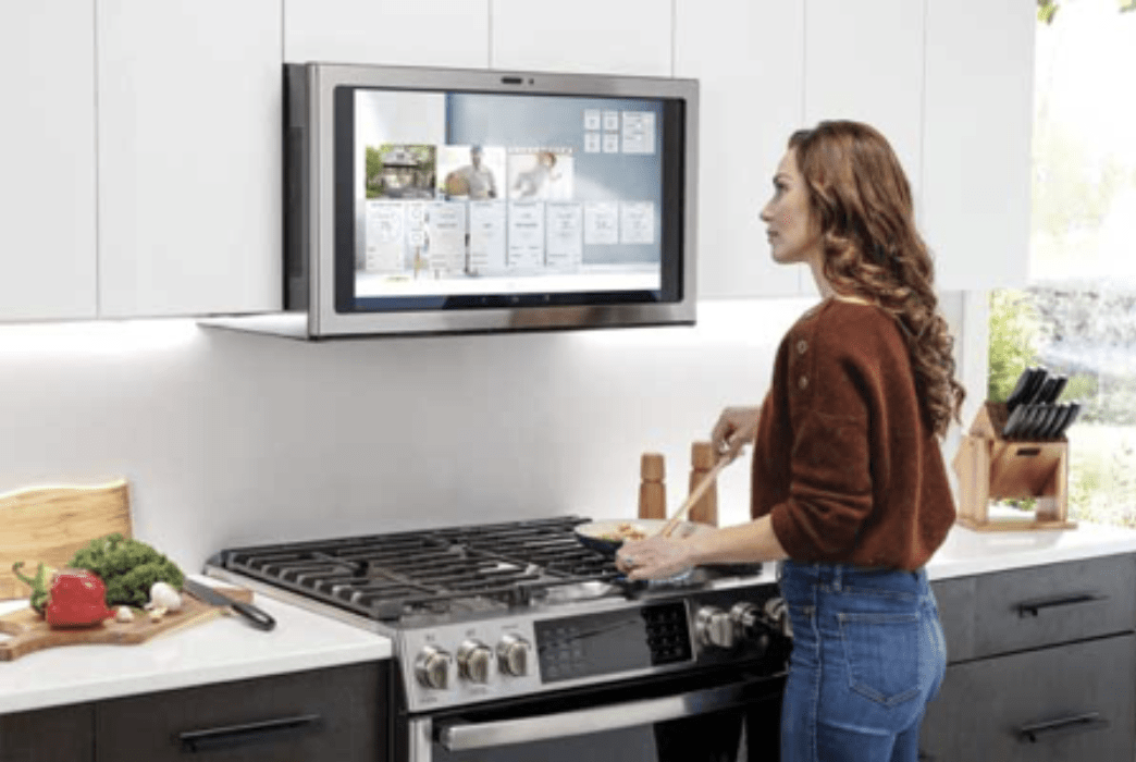 Smart Homes: How Electronic Displays Are Taking the Guesswork And Stress Out Of Cooking And Doing Laundry